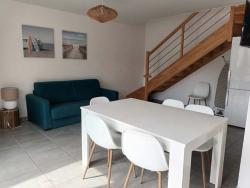 Soleil Couchant I03 : Duplex 2 chambres meublée, à l'année