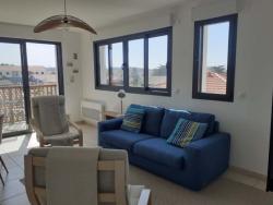 Galice : Apt neuf, deux chambres, balcon et parking